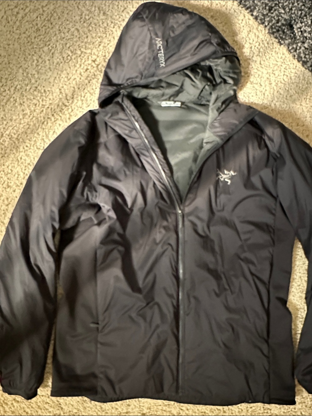 Arc'teryx Men's Black Hooded Performance Jacket XL